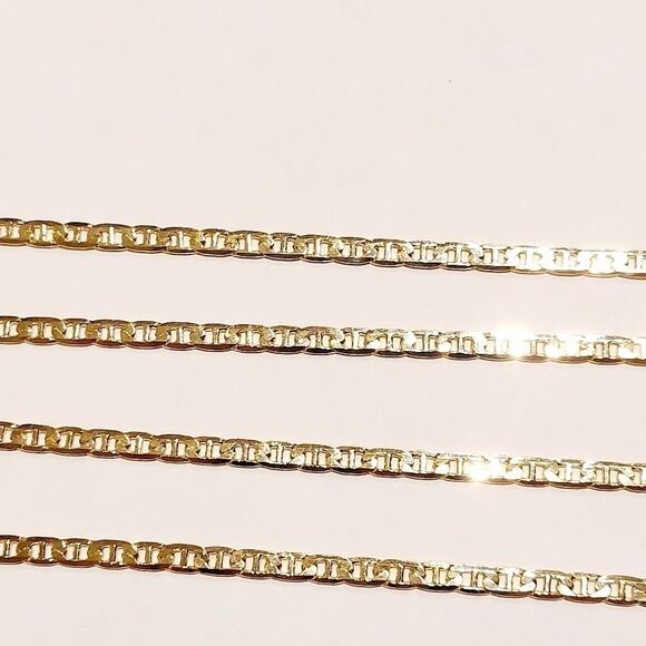 Men's 18k Gold Plated Chain w/ Virgin Guadalupe pendant - Picture 4 of 5